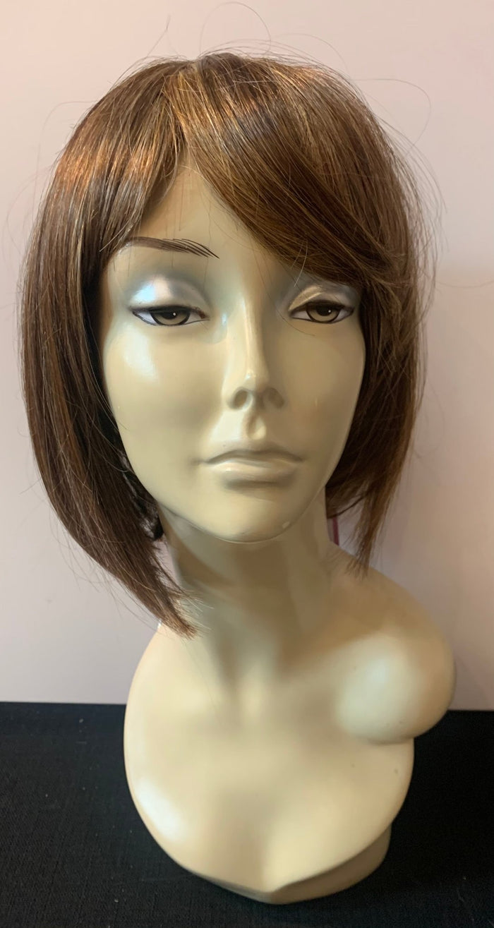Short Bob Wig with Bangs - Golden - Model Express VancouverAccessories