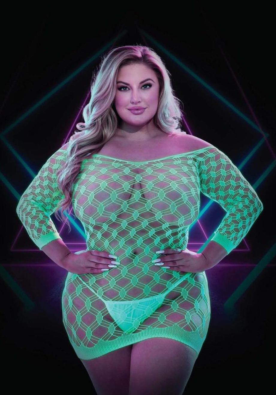 Plus Size Glow Hardcore Net Dress Green - Model Express Vancouver